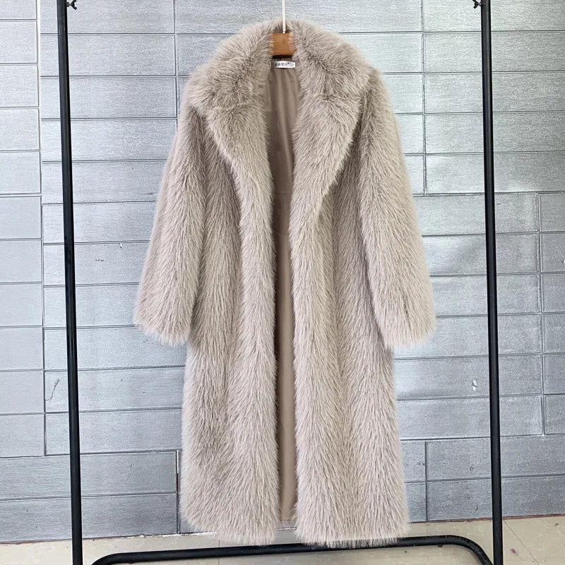 Women Coats and Jackets - Elegant Faux Fur Winter Coat for Fancy Women