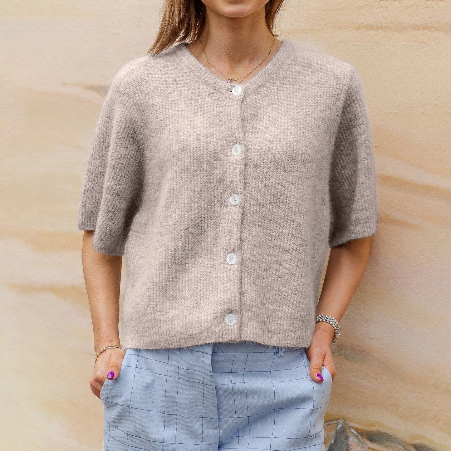 Women Sweaters - Short-Sleeve Knit Cardigan - Versatile & Stylish