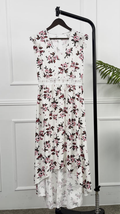 Robe midi cocktail en coton fleuri à col en V et détails en dentelle 