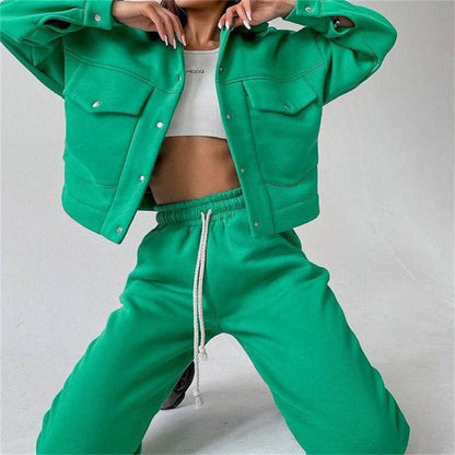 Active Set- Thermal Outfit: Sweatshirt + Trousers - Sporty Fashion- Green- Pekosa Women Clothing