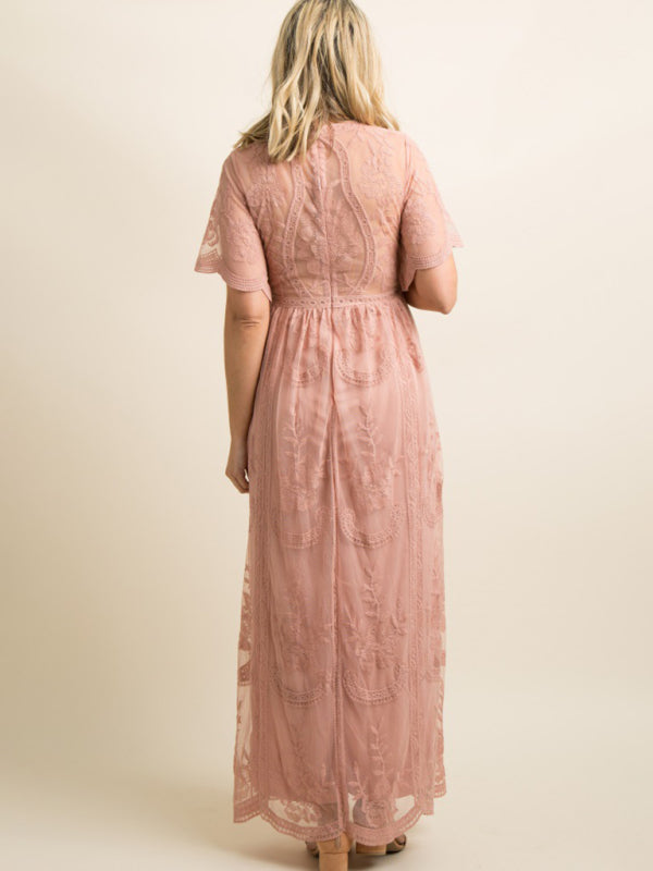 Maternity Lace Maxi Dress for Elegant Moms-to-Be