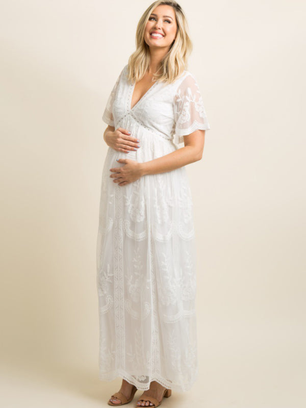 Maternity Lace Maxi Dress for Elegant Moms-to-Be