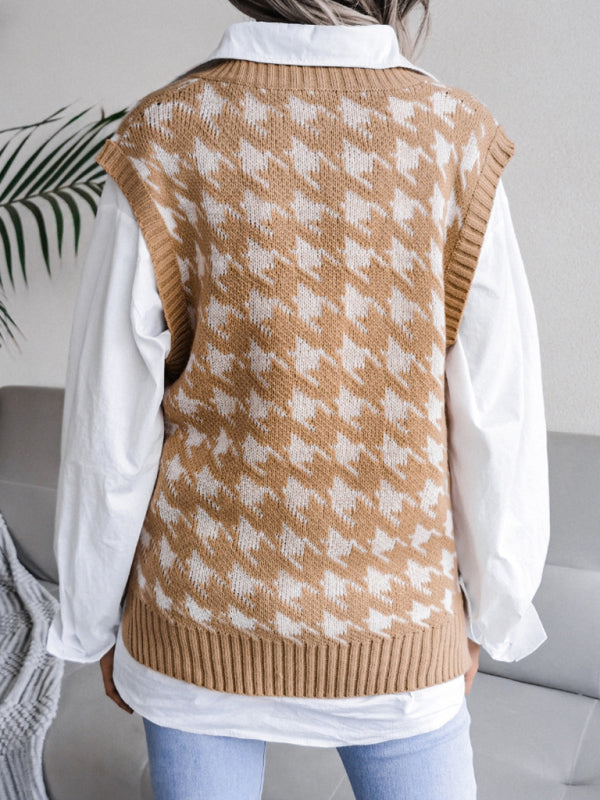 Sweater Vests- Knitted V Neck Sweater - Houndstooth Vest- Khaki- Pekosa Women Clothing